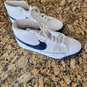Nike Blazer men's size 13